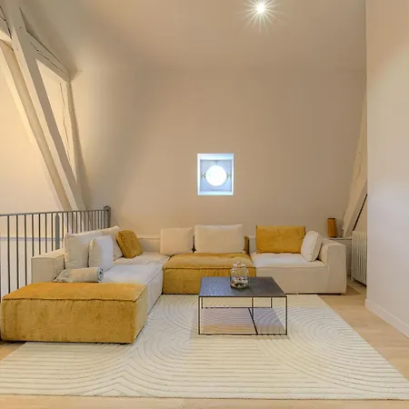 Villa L'exception En Beaujolais - Proximité Lyon Lachassagne