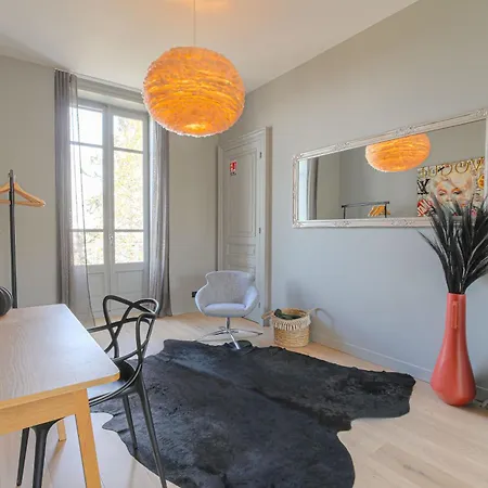 Villa L'exception En Beaujolais - Proximité Lyon Lachassagne